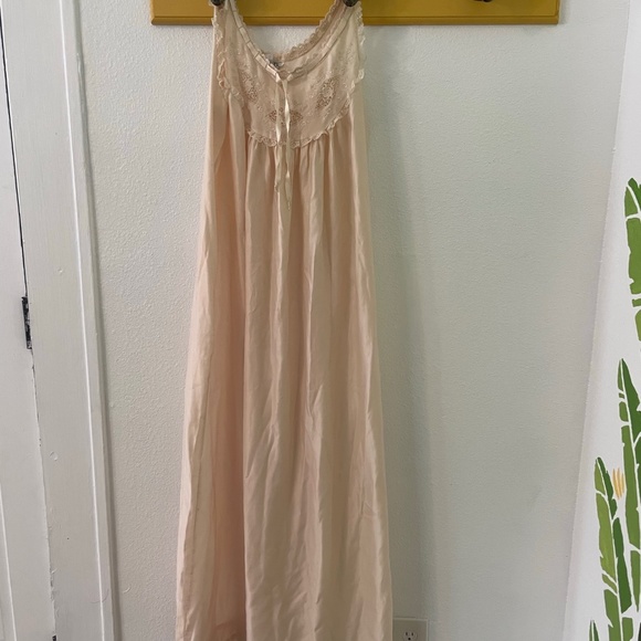 Vintage Christian Dior pink satin nightgown lingerie - Picture 1 of 3